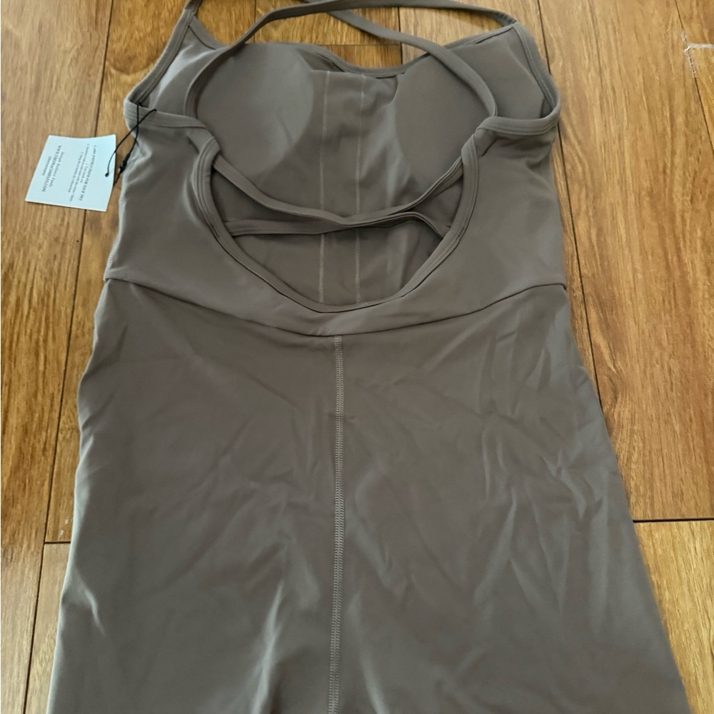 Gray Athletic Romper ‘IWA Company - Picture 2 of 2